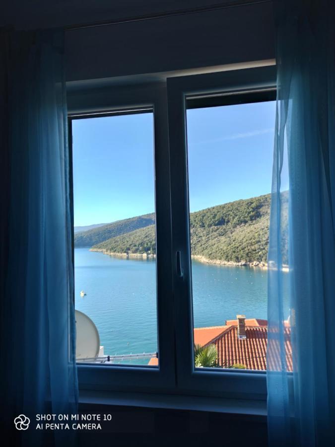 Apartment Noemi With A Direct Beach View Rabac Zewnętrze zdjęcie